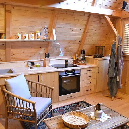 Glamping And Wellness Salvus